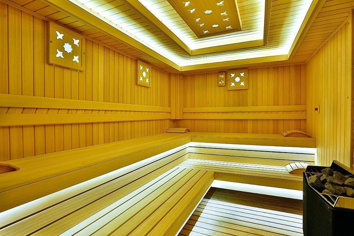Emirhan Palace Hotel Istanbul Exteriör bild